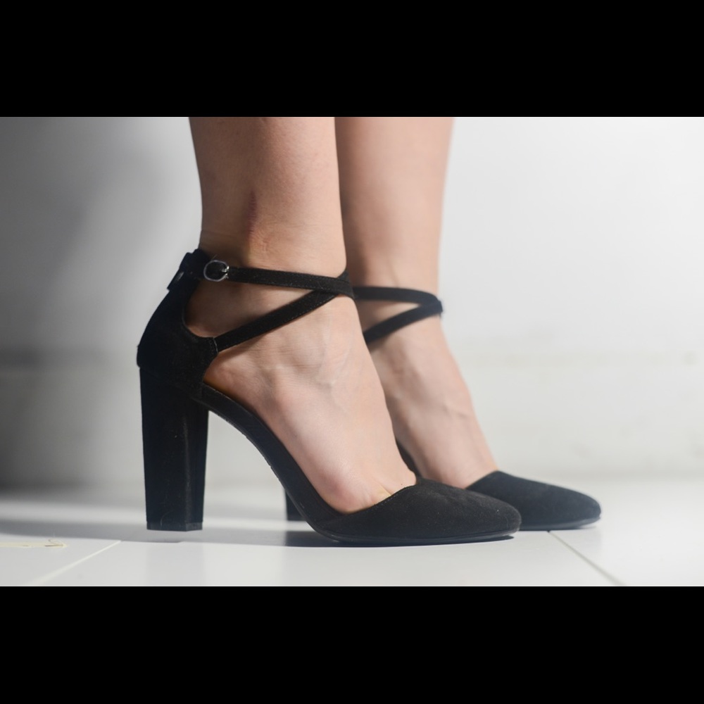Simple Black Heels